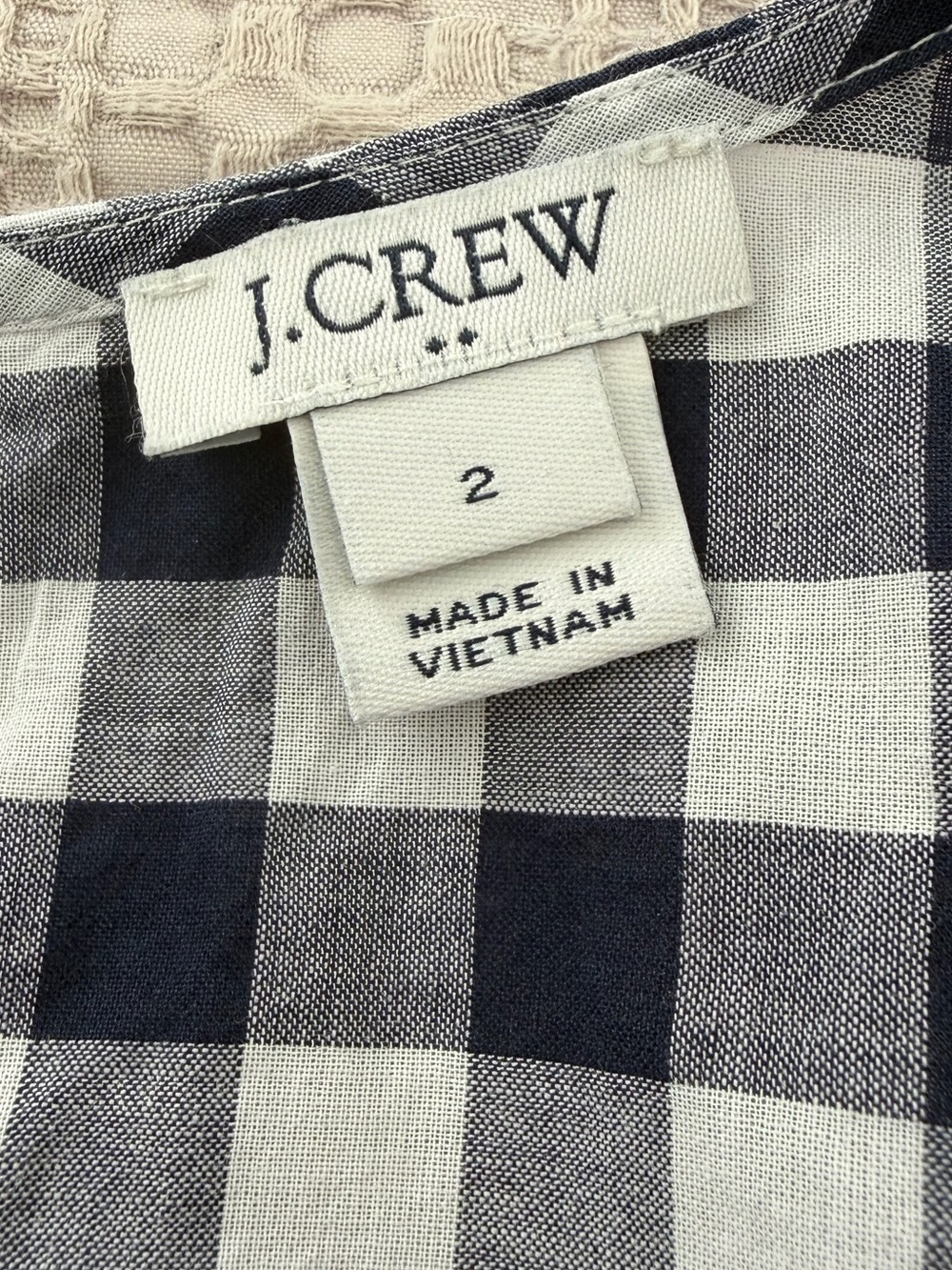 J. Crew Navy and White Gingham Sleeveless Top w/ Ruffle Sz 2 Preppy Cottagecore - Picture 2 of 10